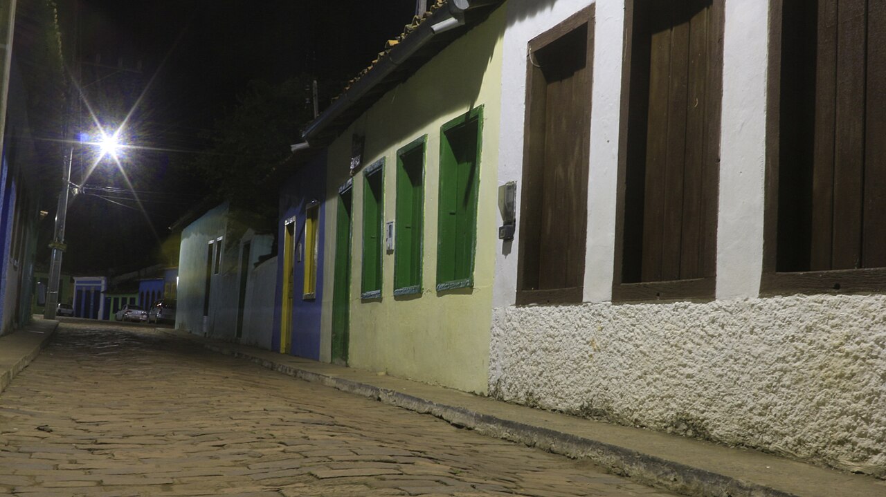 Ruas e Ruínas de Igatu